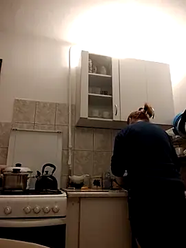 Snapshot of She-devilx chatting on 03.11.25 She-devilx online show from 03.11.25