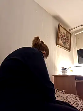 Snapshot of She-devilx chatting on 03.11.25 She-devilx online show from 03.11.25