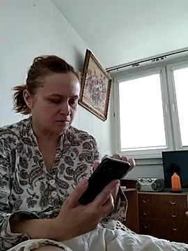 Snapshot of She-devilx chatting on 03.15.25 She-devilx online show from 03.15.25