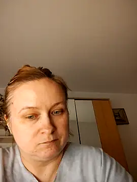 Snapshot of She-devilx chatting on 03.21.25 She-devilx online show from 03.21.25