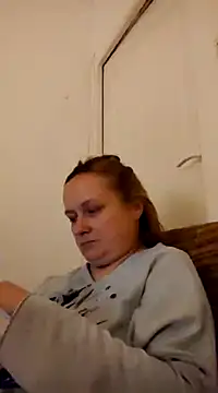 Snapshot of She-devilx chatting on 03.22.25 She-devilx online show from 03.22.25