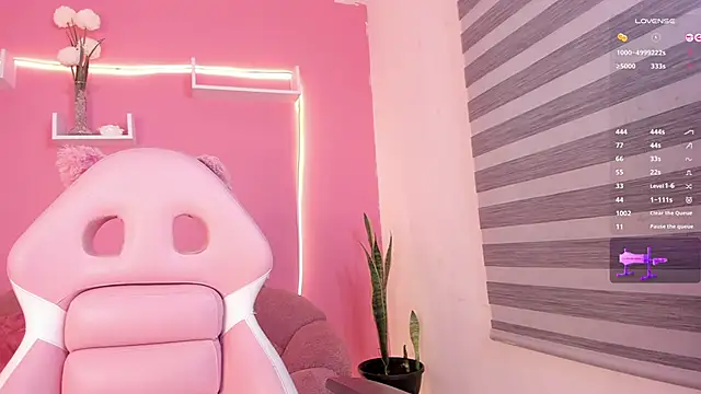 Snapshot of imlissie chatting on 03.17.25 imlissie online show from 03.17.25