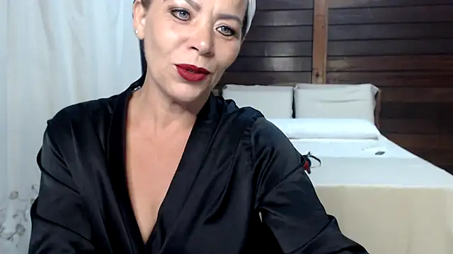 Snapshot of BarbaraDominatrix chatting on 07.23.26 BarbaraDominatrix online show from 07.23.26