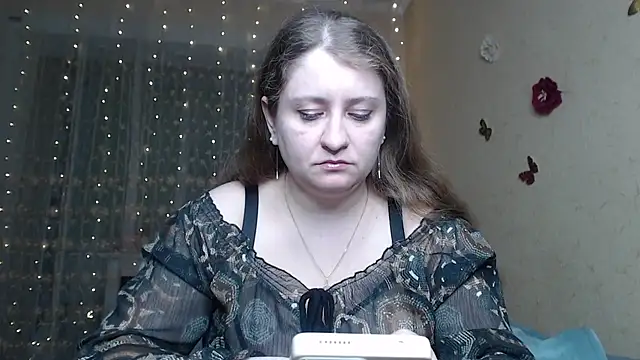 Snapshot of CumCpl chatting on 02.27.26 CumCpl online show from 02.27.26