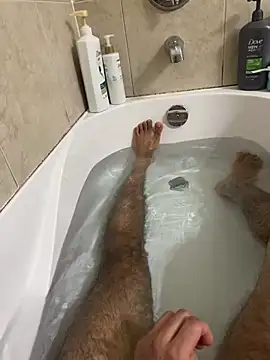 Snapshot of brownboylonghairy chatting on 02.10.25 brownboylonghairy online show from 02.10.25