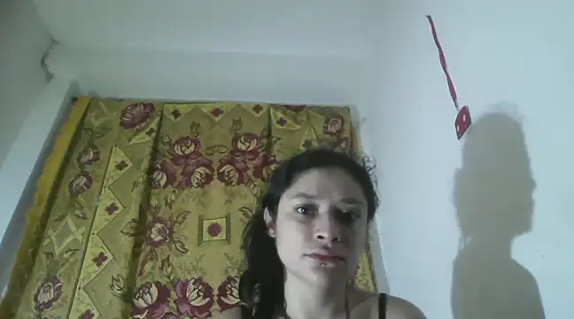 Snapshot of TamaraNauthy chatting on 12.17.24 TamaraNauthy online show from 12.17.24