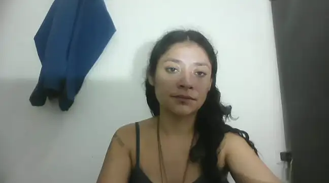 Snapshot of TamaraNauthy chatting on 02.08.25 TamaraNauthy online show from 02.08.25