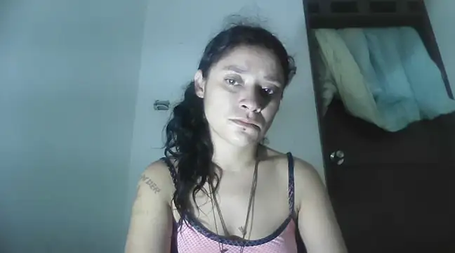 Snapshot of TamaraNauthy chatting on 03.20.25 TamaraNauthy online show from 03.20.25