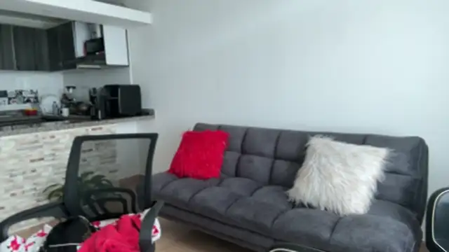 Karina Yang online show from 05.17.26