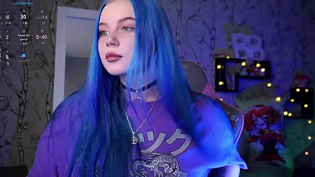 Moon Valkyrie online show from 12.12.24