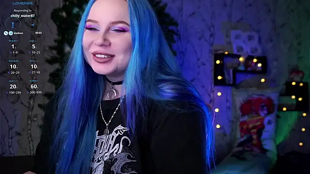 Moon Valkyrie online show from 12.27.24