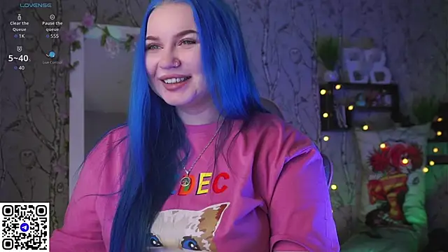 Moon Valkyrie online show from 03.16.25