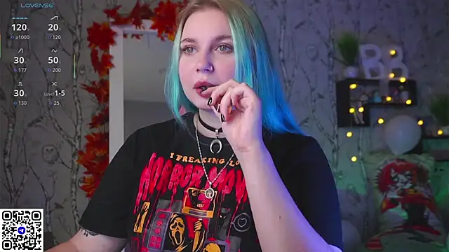 Moon Valkyrie online show from 09.12.25