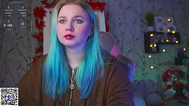 Moon Valkyrie online show from 09.15.25