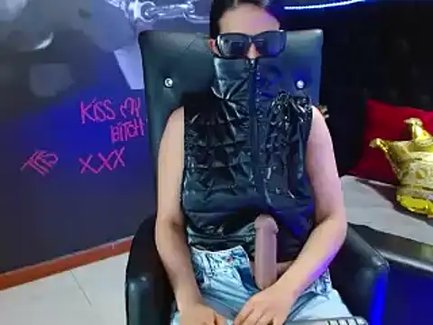 VALERY MEER online show from 12.02.24