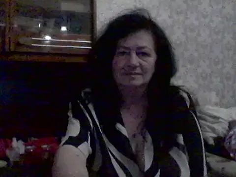 GypsiQueen2 online show from 03.11.25