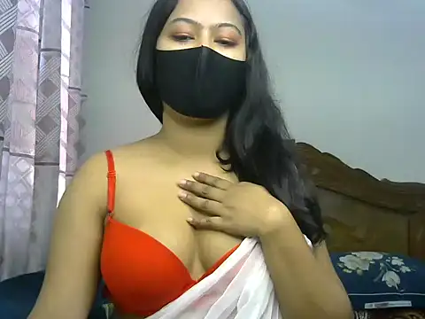Snapshot of hotynnisha chatting on 01.19.25 hotynnisha online show from 01.19.25