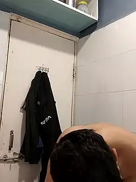 Snapshot of sam_nss chatting on 11.27.25 sam nss online show from 11.27.25