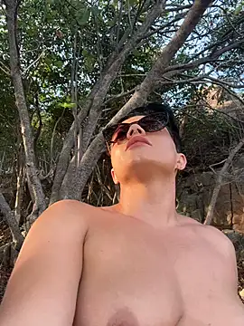 LukeLouHarvey online show from 02.03.25