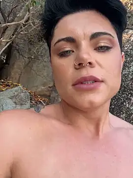 LukeLouHarvey online show from 02.12.25