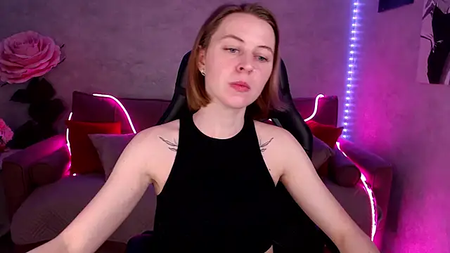 tiffany  burn online show from 01.20.25