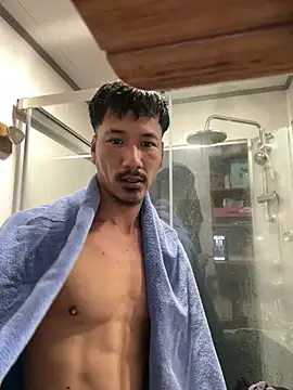 Snapshot of juniiorre chatting on 03.26.26 juniiorre online show from 03.26.26