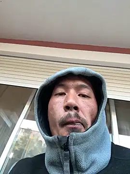 Snapshot of juniiorre chatting on 03.27.26 juniiorre online show from 03.27.26