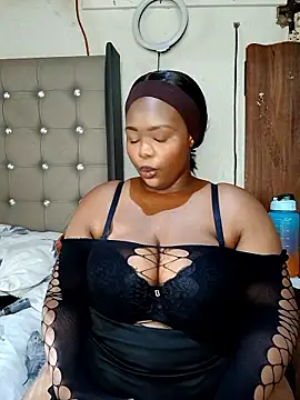 Snapshot of Aaaliyah445 chatting on 01.18.26 Aaaliyah445 online show from 01.18.26