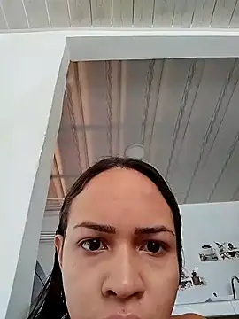 Snapshot of Fairycandyx chatting on 10.21.25 Fairycandyx online show from 10.21.25