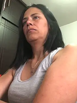 sharoon cheerry online show from 10.23.25