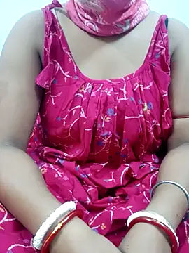 Snapshot of Bengali-boudi chatting on 03.11.25 Bengali-boudi online show from 03.11.25