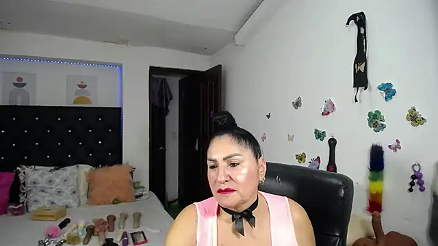 Snapshot of mature_bigboobs10 chatting on 07.12.26 mature bigboobs10 online show from 07.12.26