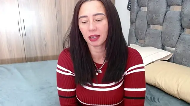 sara hott 1 online show from 03.08.25