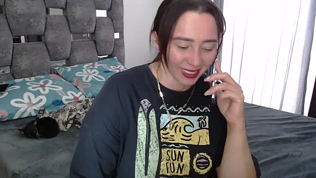 sara hott 1 online show from 05.14.26