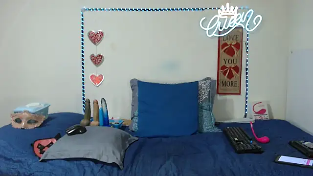 loquitaqueen011 online show from 01.05.26