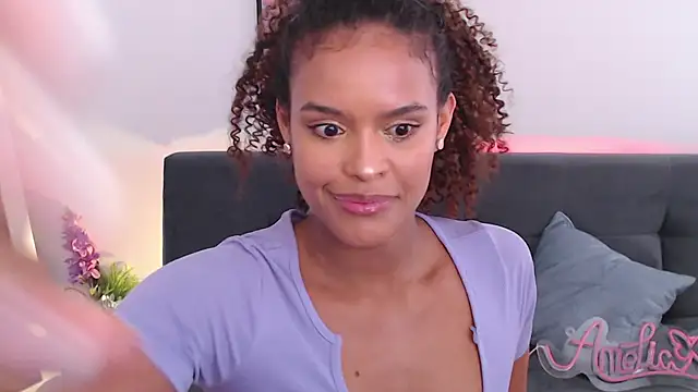 Amelia bss online show from 02.10.25