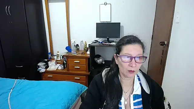 latin49 online show from 09.30.25