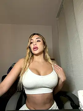 Snapshot of mi_suk11 chatting on 01.09.26 mi suk11 online show from 01.09.26