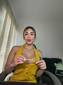 Snapshot of mi_suk11 chatting on 02.24.26 mi suk11 online show from 02.24.26