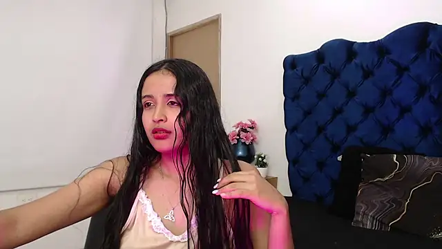 Lili666  online show from 10.17.25