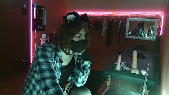 Snapshot of Ginny-the-bdsm-nympho chatting on 02.20.25 Ginny-the-bdsm-nympho online show from 02.20.25