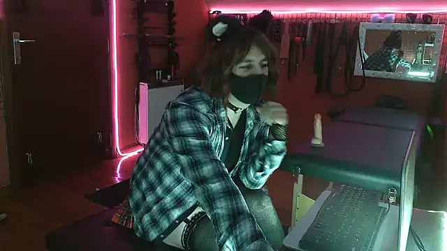 Ginny-the-bdsm-nympho online show from 03.19.26