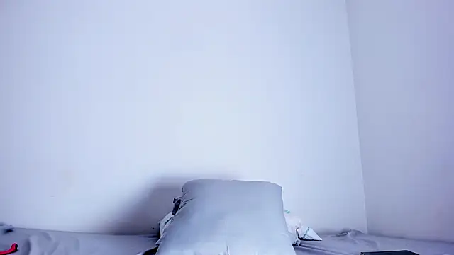 Snapshot of Skarleth69 chatting on 03.05.26 Skarleth69 online show from 03.05.26