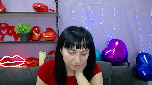 NinaFlawlees online show from 03.03.25