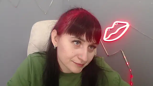 NinaFlawlees online show from 02.27.26