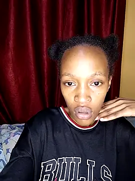 Snapshot of Olive_Flora chatting on 03.26.26 Olive Flora online show from 03.26.26