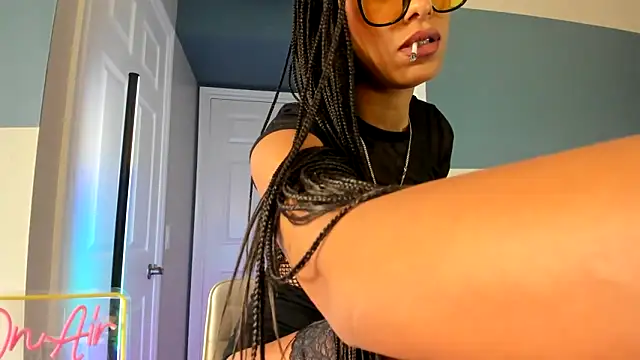 Snapshot of Vaydaa chatting on 04.01.26 Vaydaa online show from 04.01.26