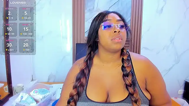 Snapshot of HannyMansonh chatting on 03.25.26 HannyMansonh online show from 03.25.26