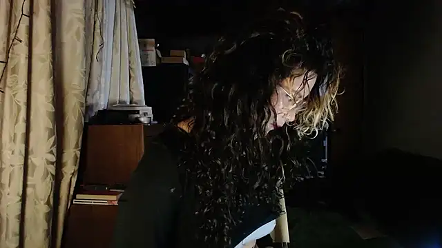 Hathorlove online show from 11.10.25