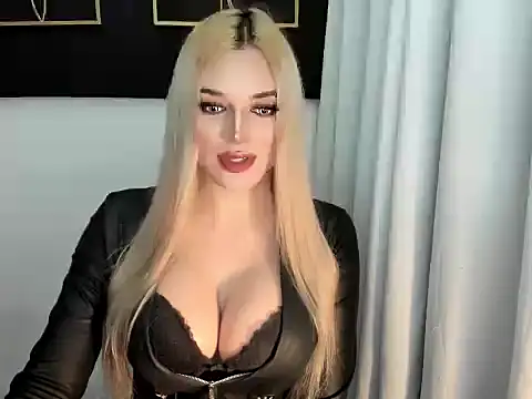 hotstellacumxxx online show from 10.25.25